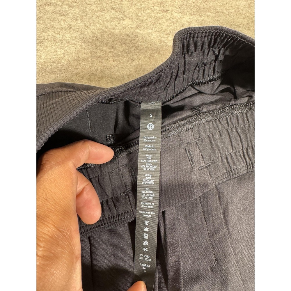 Lululemon Pants Mens Small Black Woven Jogger Elastic Waist Pockets Athletic - Picture 4 of 15